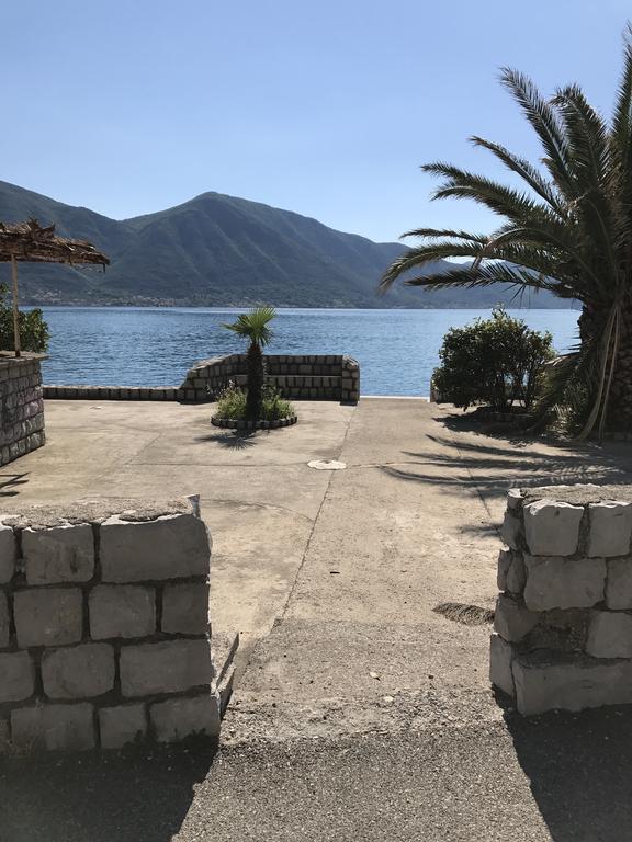 Apartment Titaneli Kotor Extérieur photo
